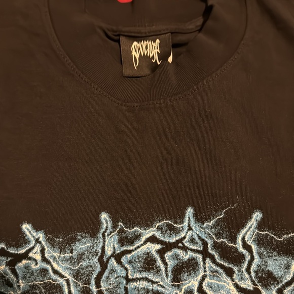 Revenge Clothing shirt - Picture 2 of 7